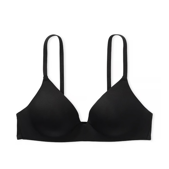 PINK WEAR EVERYWHERE
WEAR EVERYWHERE PUSH-UP‎ WIRELESS BRA - Picture 3 of 4